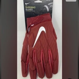 Nike Superbad Magnigrip Technology Red Football Gloves CJ9339 Color 678 4XL